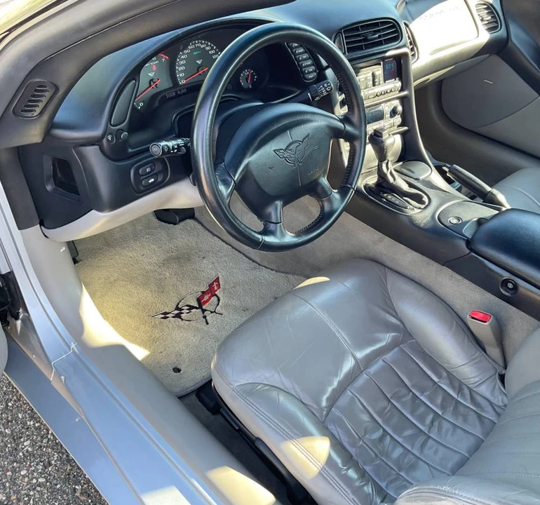1998 Chevrolet Corvette C5 - Image 2 of 11