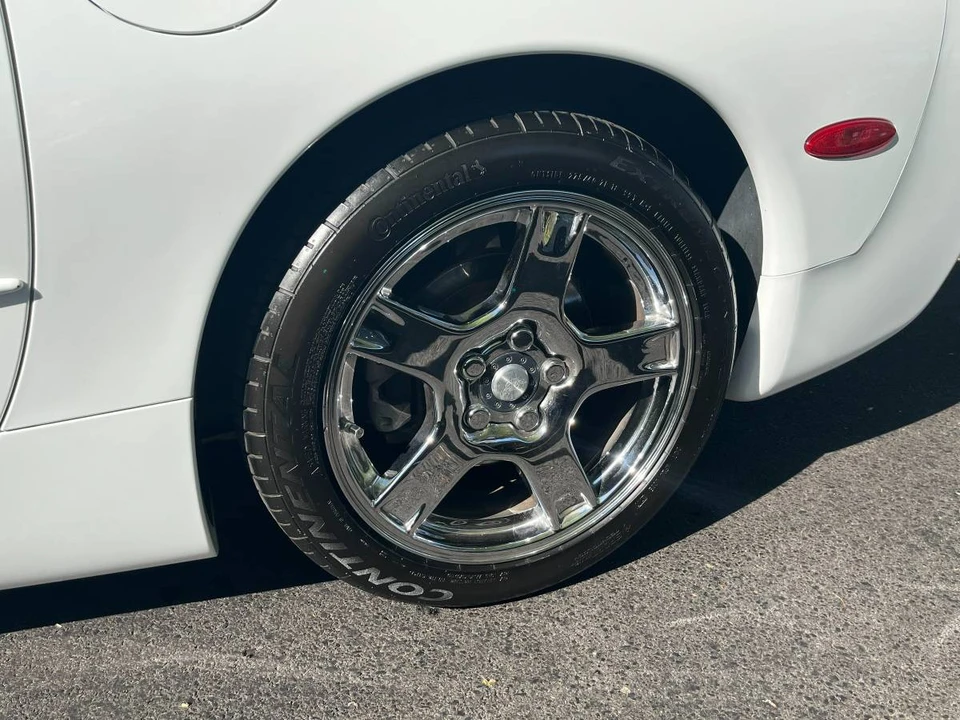 1998 Chevrolet Corvette C5 - Image 9 of 12