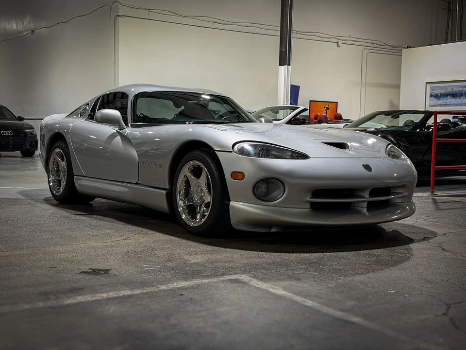 1998 Dodge Viper 2nd Gen - Image 3 of 28