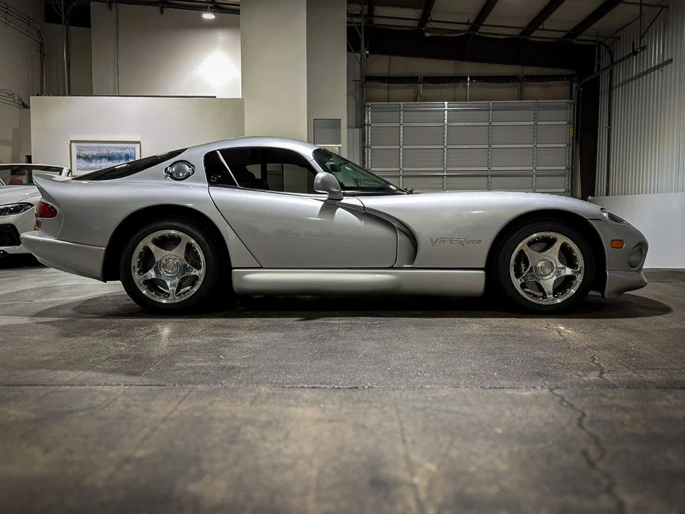 1998 Dodge Viper 2nd Gen - Image 4 of 28