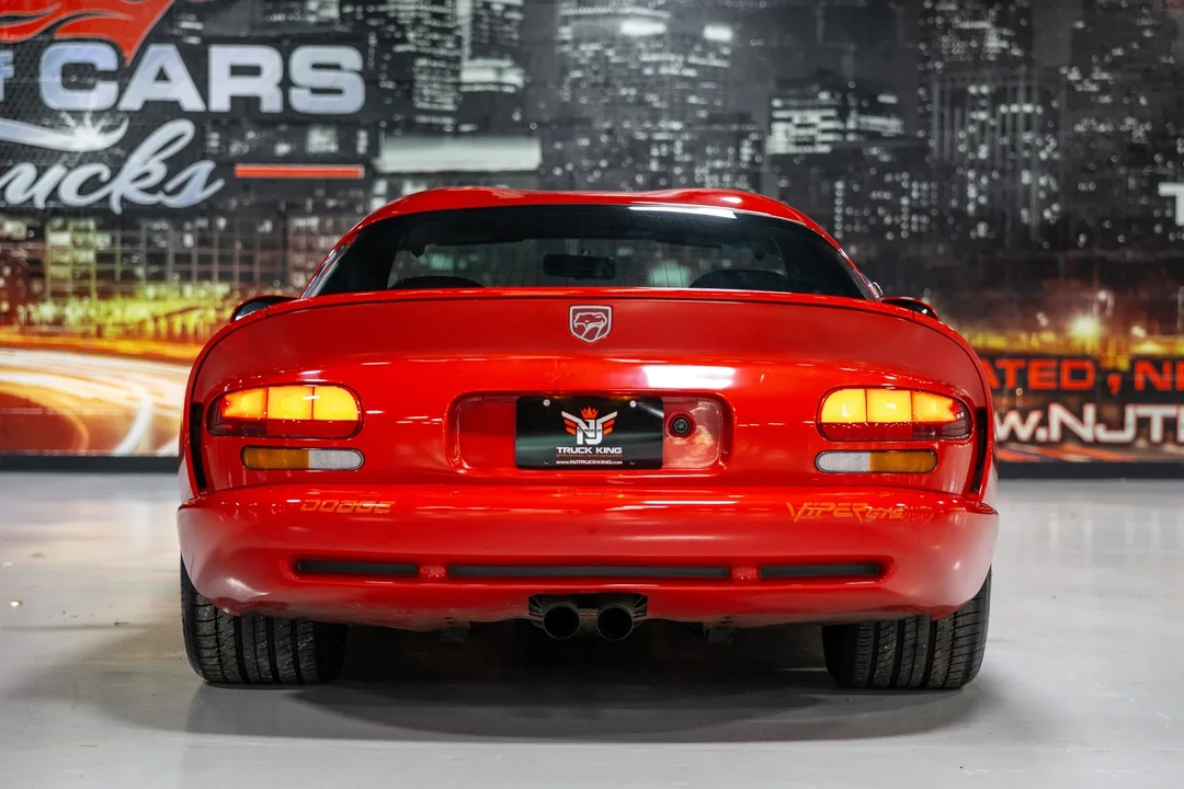 1998 Dodge Viper GTS 2nd Gen - Image 17 of 31