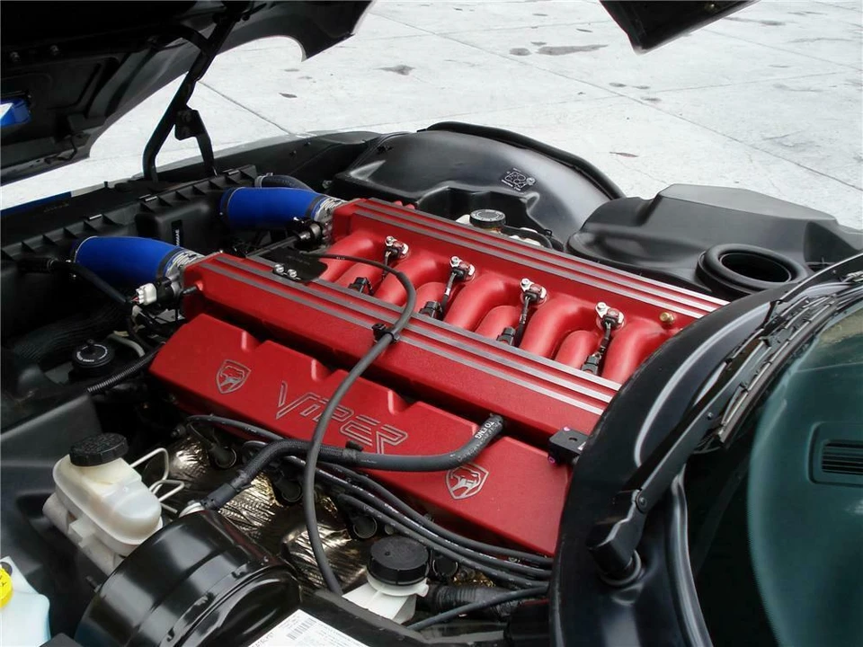 1998 Dodge Viper GTS 2nd Gen - Image 2 of 5