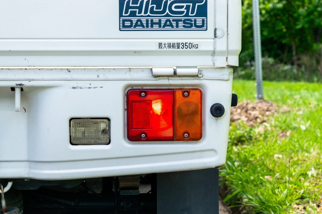 1998 Daihatsu Hijet - Image 28 of 31