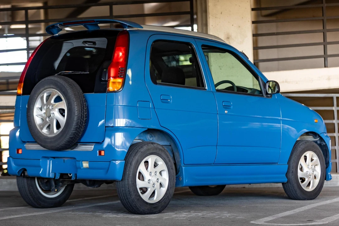 1998 Daihatsu Terios - Image 4 of 31