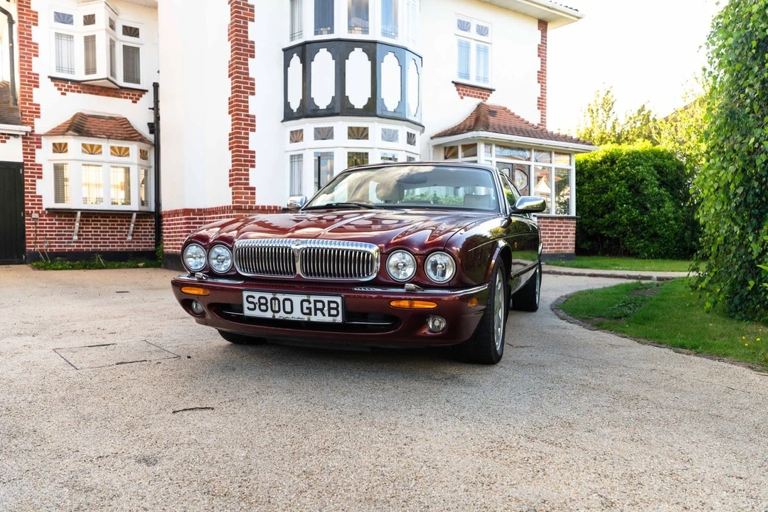 1998 Daimler - Image 6 of 30