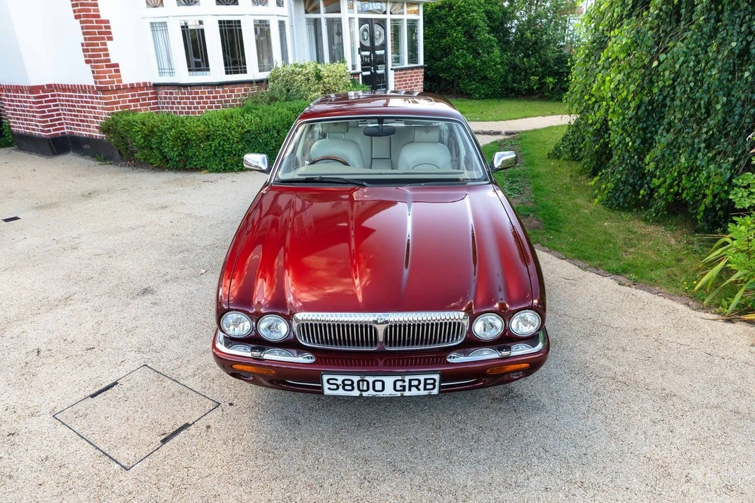 1998 Daimler - Image 7 of 30