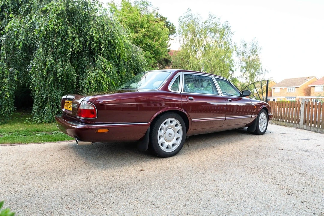 1998 Daimler - Image 21 of 30