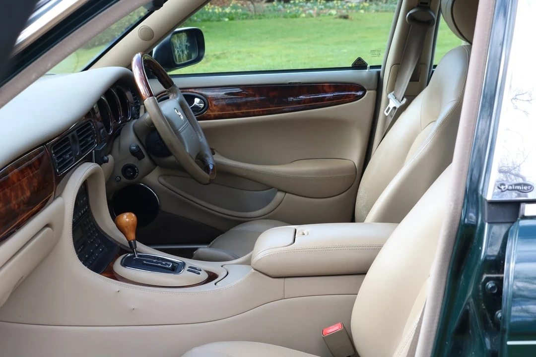 1998 Daimler - Image 23 of 30
