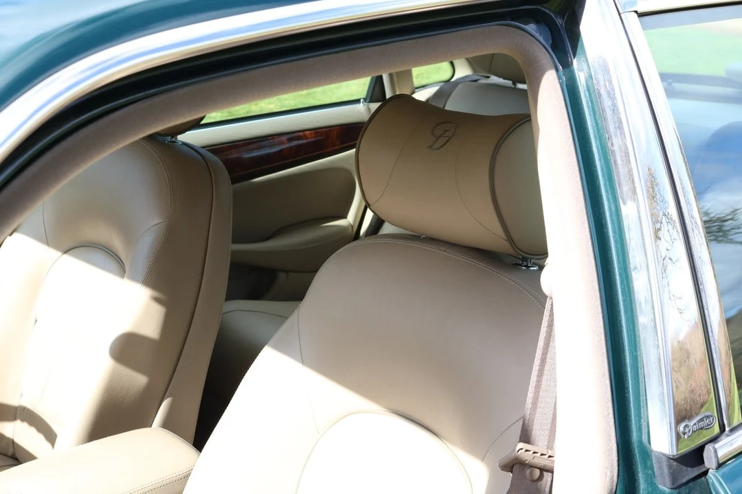 1998 Daimler - Image 30 of 30