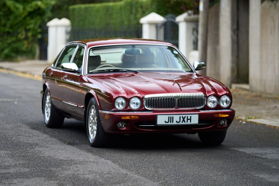 1998 Daimler - Image 18 of 30