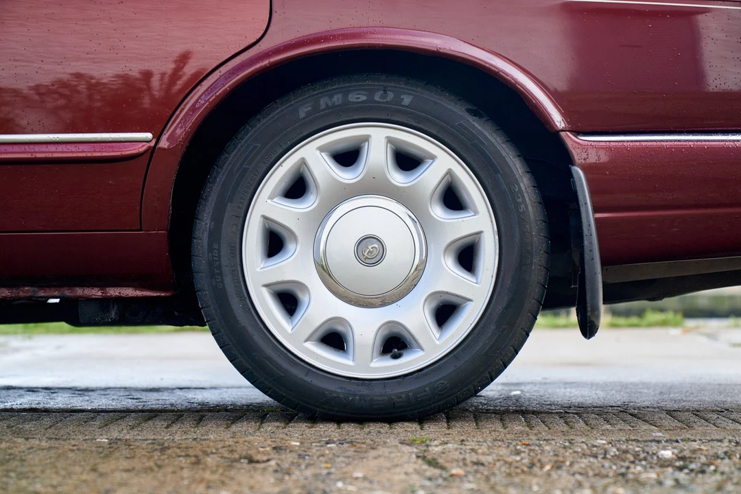 1998 Daimler - Image 24 of 30