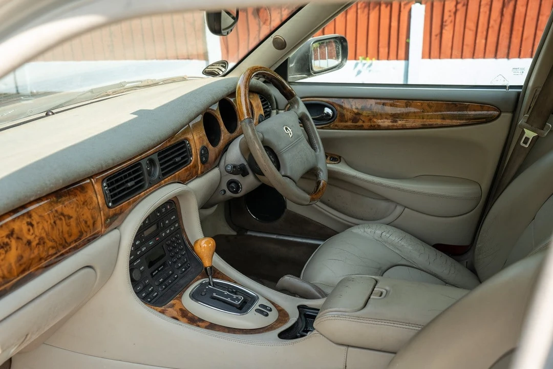 1998 Daimler - Image 18 of 30