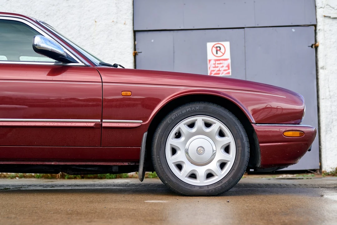 1998 Daimler - Image 21 of 30