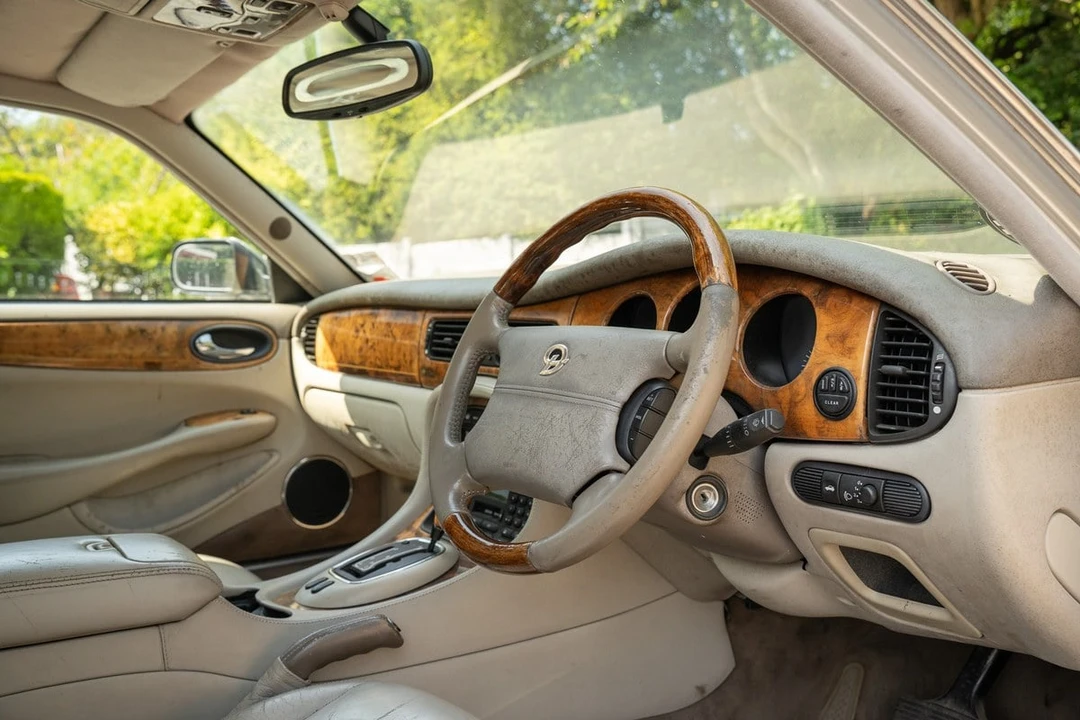 1998 Daimler - Image 23 of 30