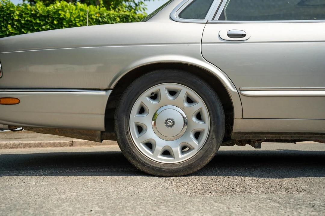 1998 Daimler - Image 14 of 30