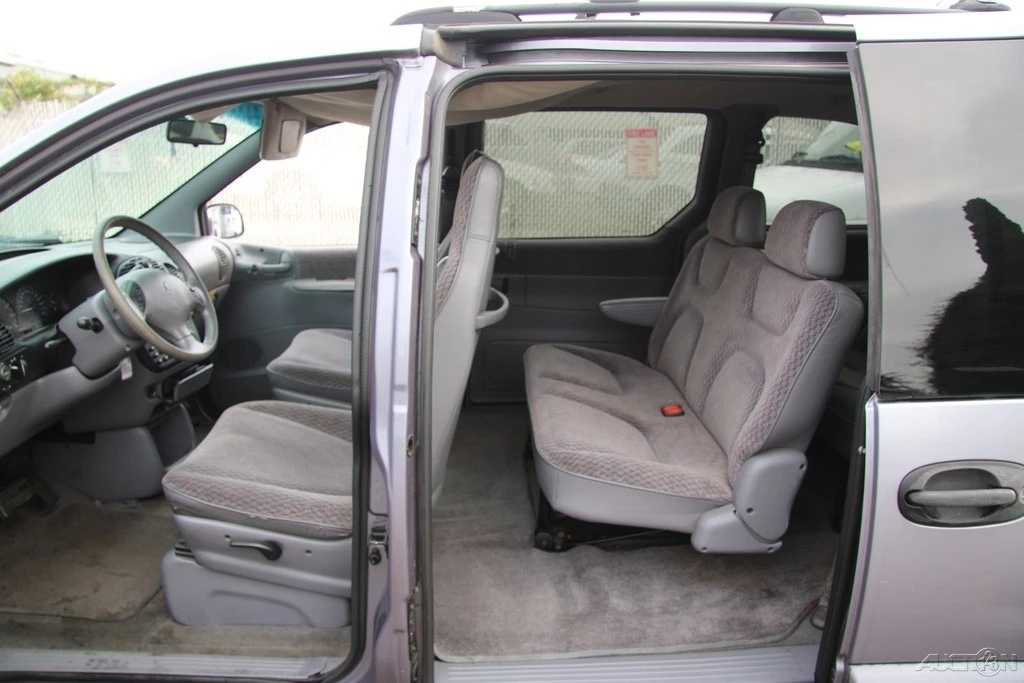 1998 Dodge Caravan - Image 21 of 21