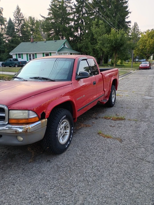 1998 Dodge Dakota 2nd Gen - Image 9 of 9