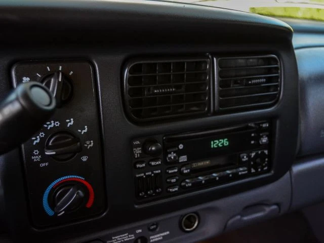 1998 Dodge Dakota 2nd Gen - Image 28 of 31