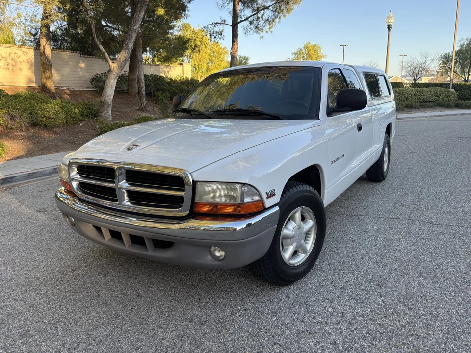 1998 Dodge Dakota 2nd Gen - Image 2 of 31
