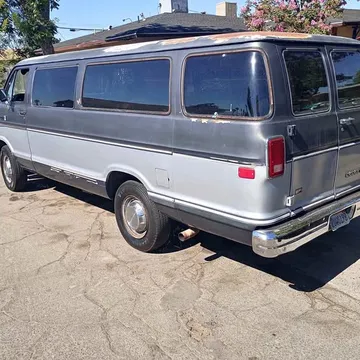 1998 Dodge Grand Caravan Passenger Express Minivan 4D
