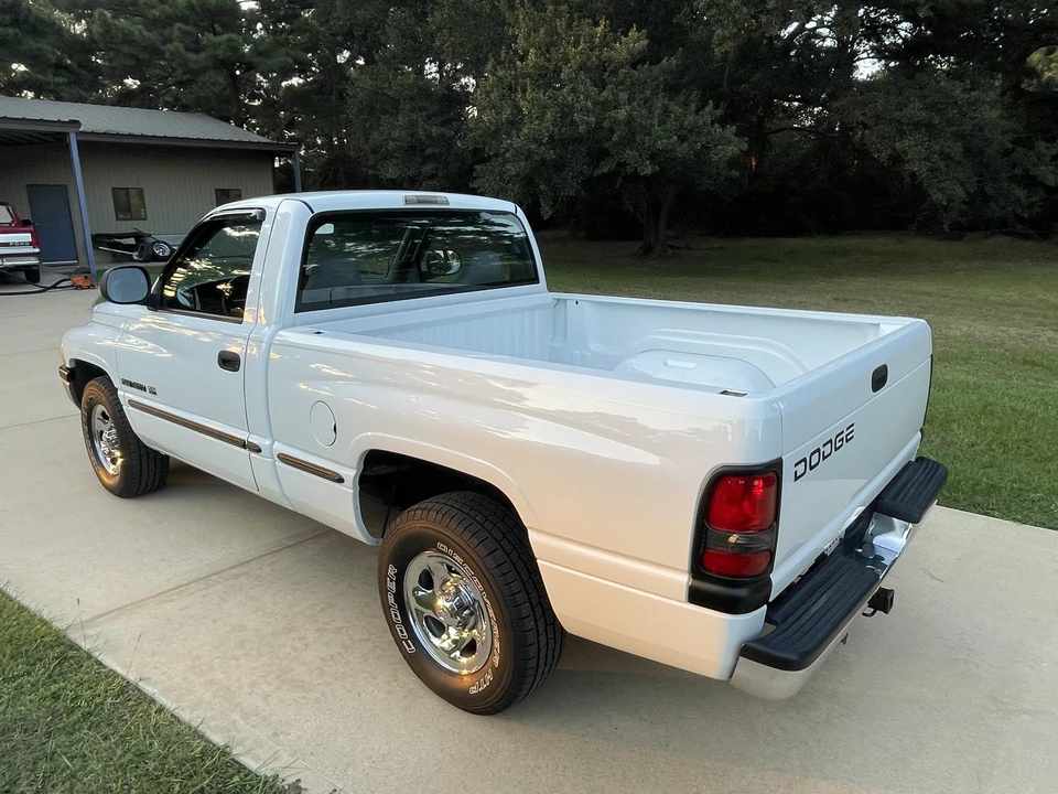 1998 Dodge Ram 2nd Gen - Image 6 of 31