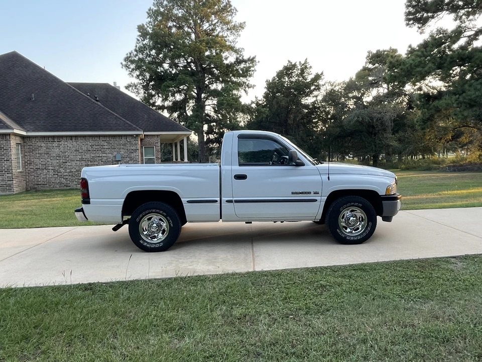 1998 Dodge Ram 2nd Gen - Image 10 of 31