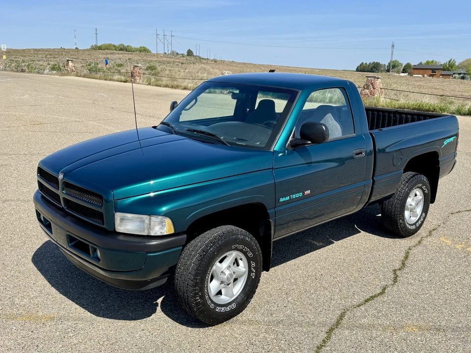 1998 Dodge Ram 2nd Gen - Image 3 of 31