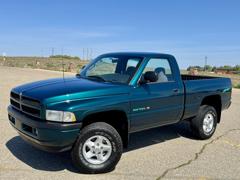 1998 Dodge Ram 2nd Gen - Image 2 of 31