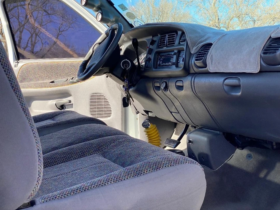 1998 Dodge Ram 2nd Gen - Image 17 of 31