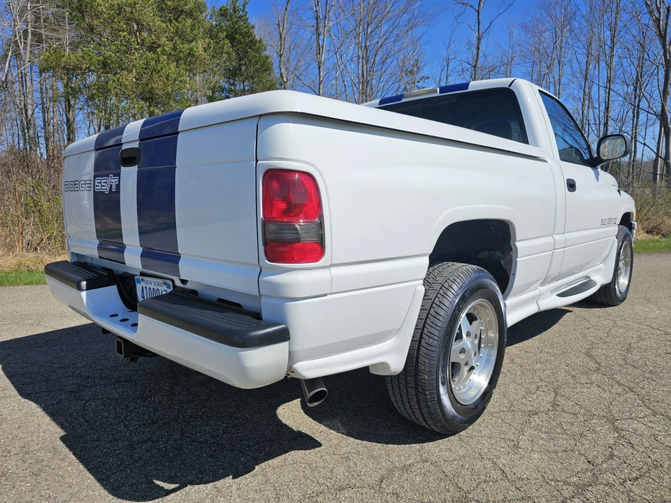 1998 Dodge Ram 2nd Gen - Image 11 of 31