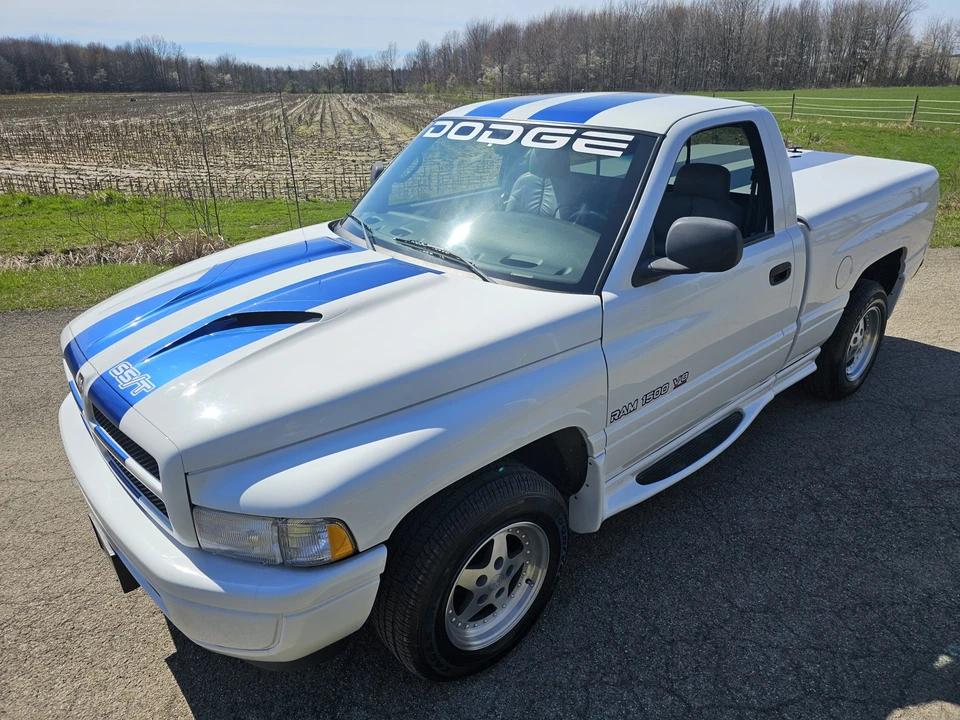 1998 Dodge Ram 2nd Gen - Image 2 of 31