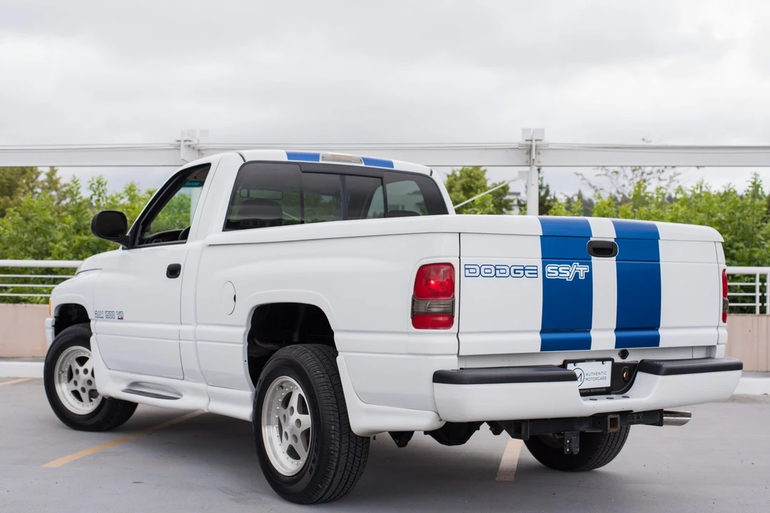 1998 Dodge Ram 2nd Gen - Image 11 of 31