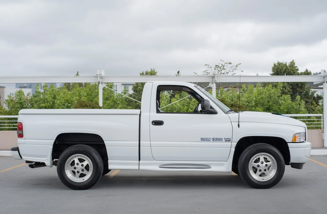 1998 Dodge Ram 2nd Gen - Image 6 of 31
