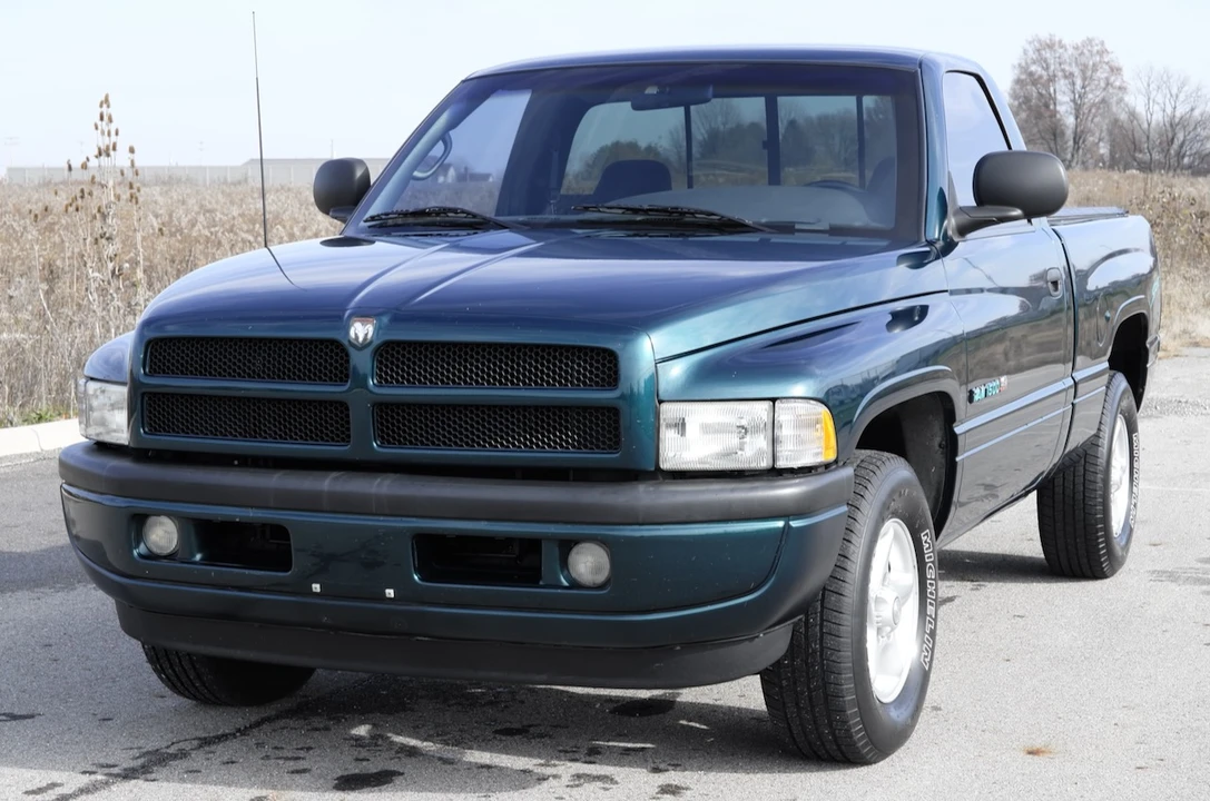 1998 Dodge Ram 1st Gen - Image 2 of 31
