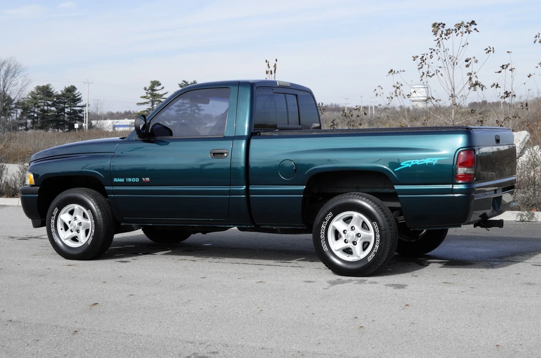 1998 Dodge Ram 1st Gen - Image 9 of 31