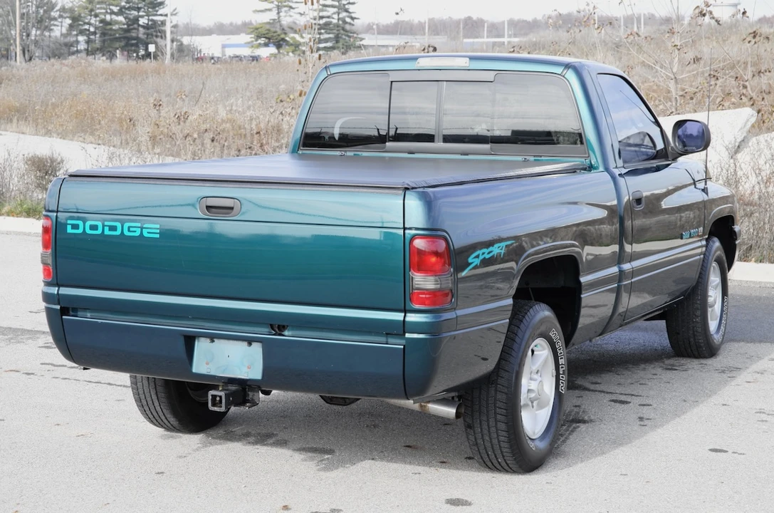 1998 Dodge Ram 1st Gen - Image 16 of 31