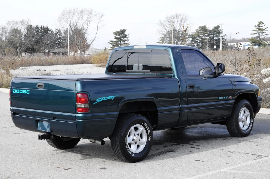 1998 Dodge Ram 1st Gen - Image 17 of 31