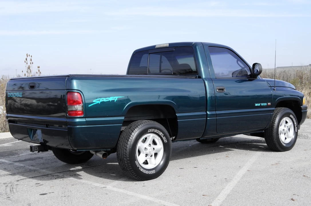 1998 Dodge Ram 1st Gen - Image 18 of 31