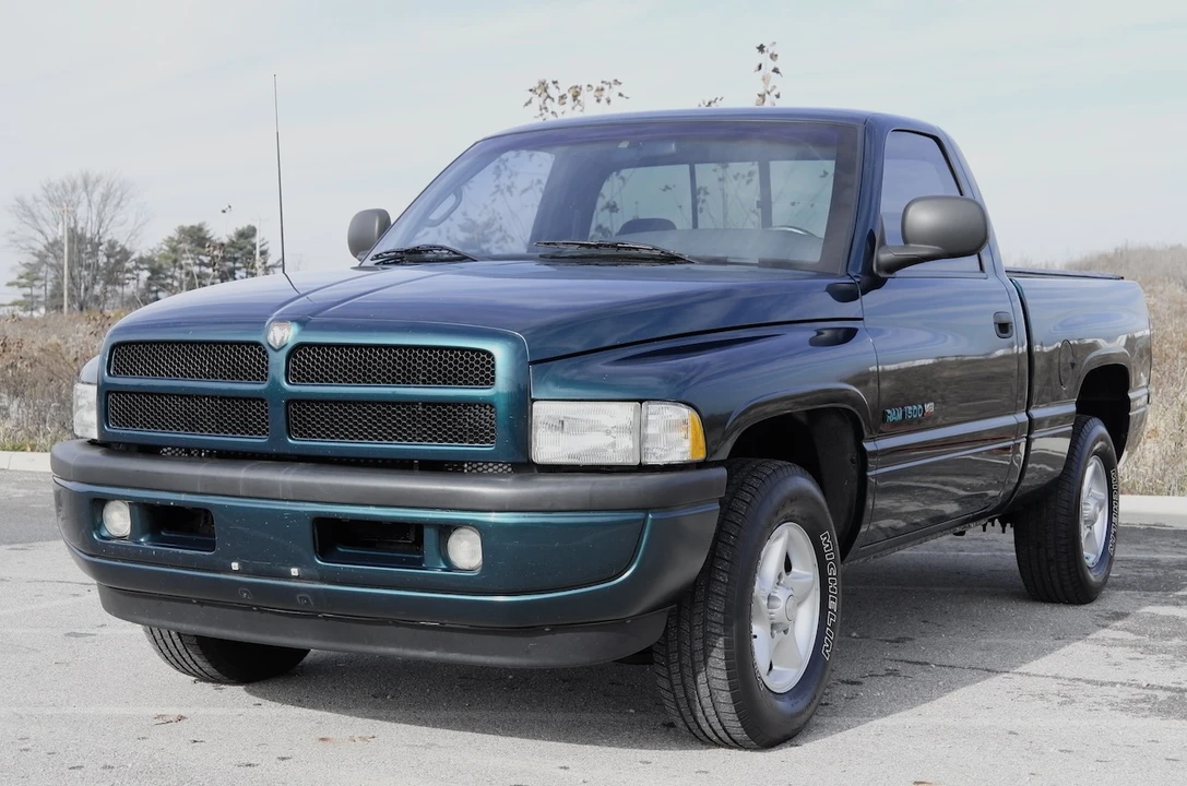 1998 Dodge Ram 1st Gen - Image 3 of 31