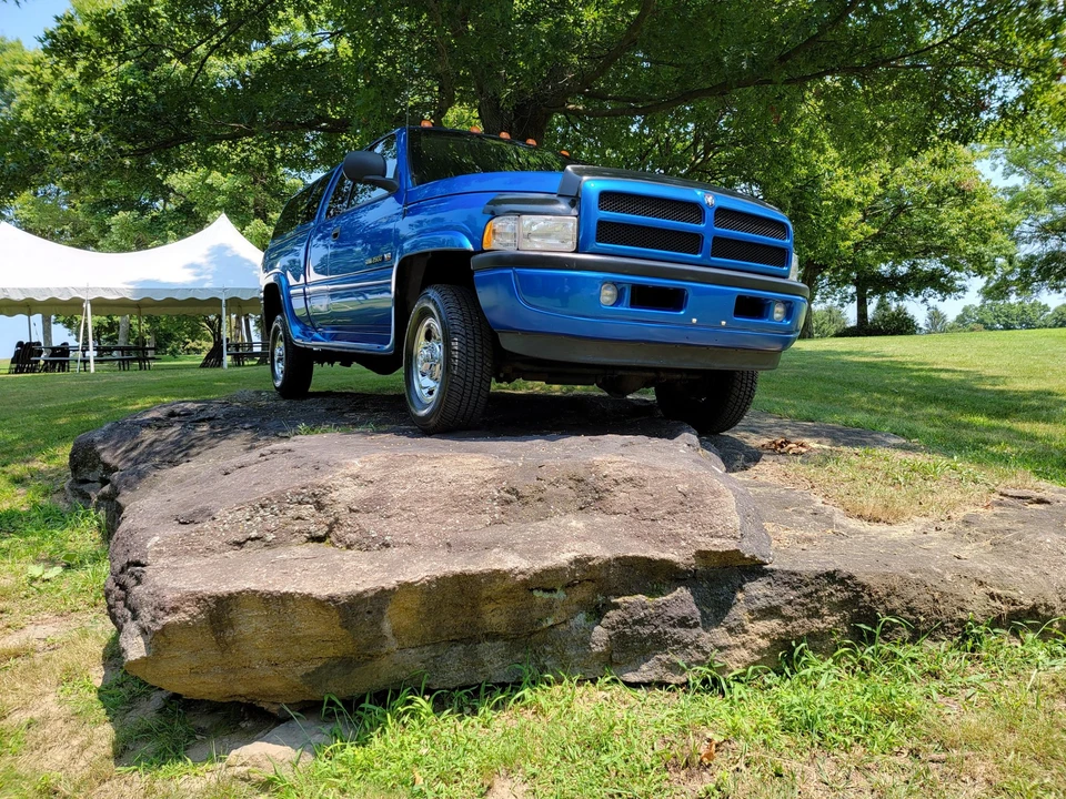 1998 Dodge Ram 2nd Gen - Image 4 of 31