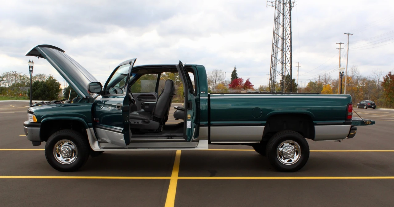 1998 Dodge Ram 2nd Gen - Image 3 of 31