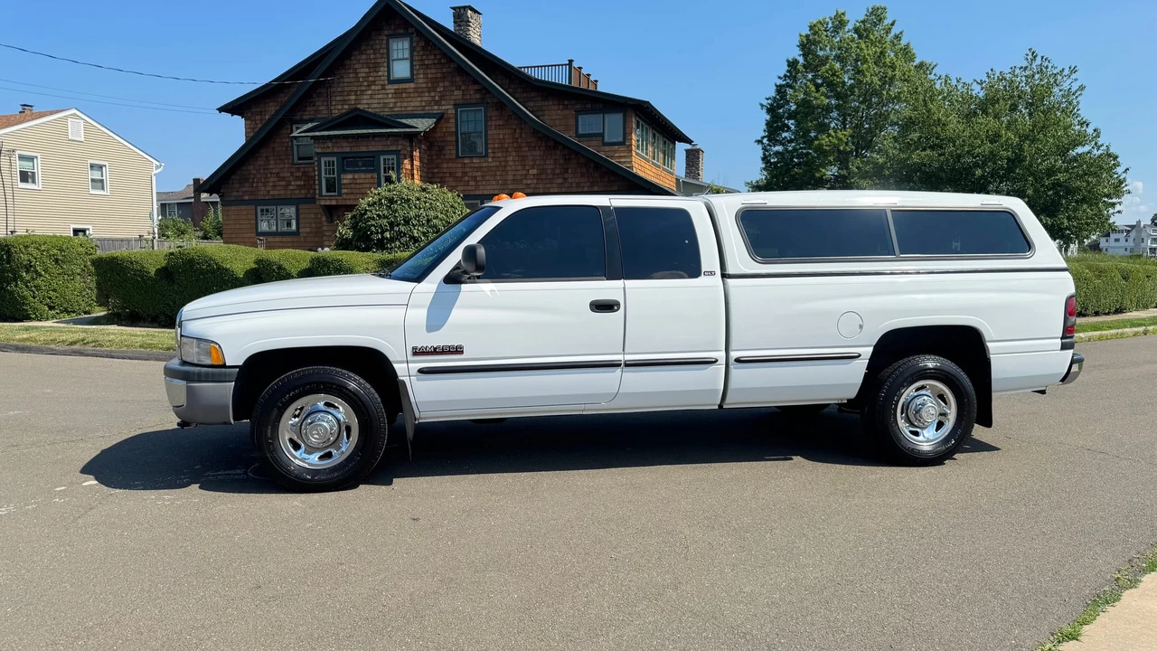 1998 Dodge Ram 2nd Gen - Image 9 of 31
