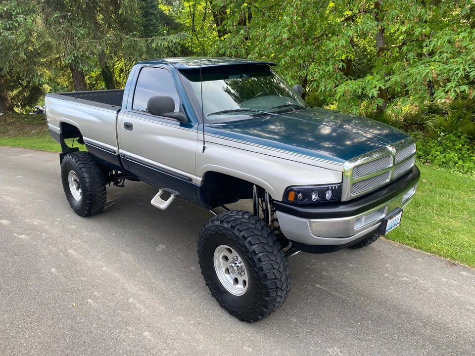 1998 Dodge Ram 2nd Gen - Image 2 of 31