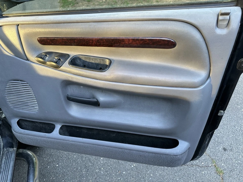 1998 Dodge Ram 2nd Gen - Image 12 of 31