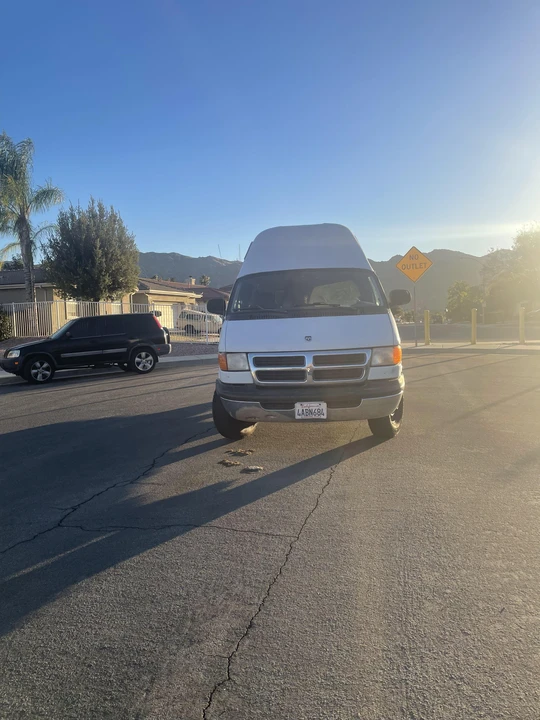 1998 Dodge Ram Van - Image 6 of 31