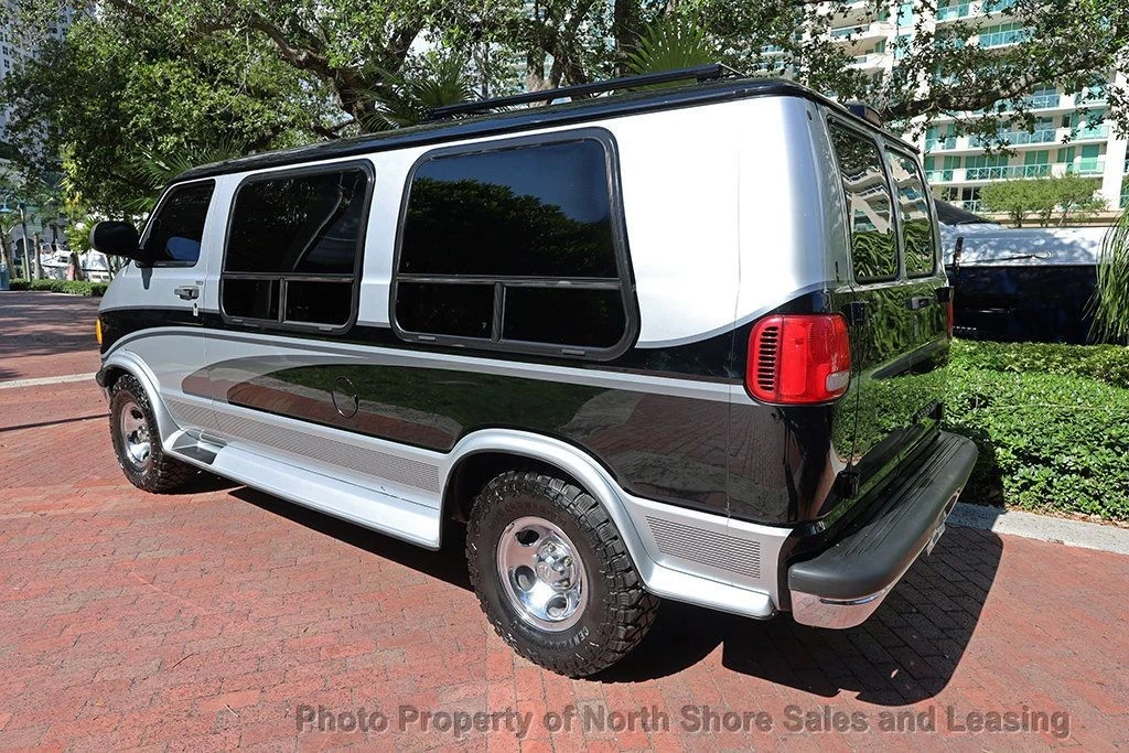 1998 Dodge Ram Van - Image 3 of 12