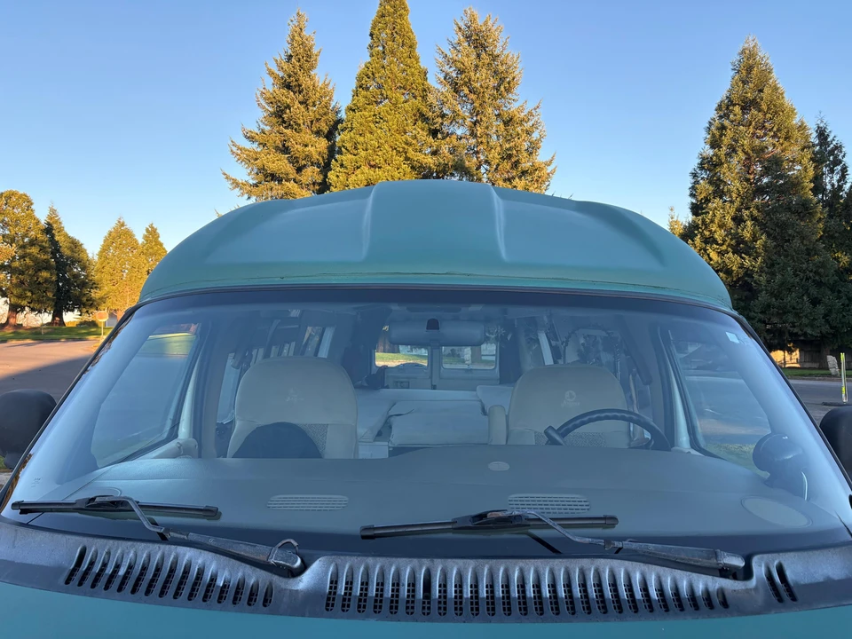 1998 Dodge Ram Van - Image 25 of 31