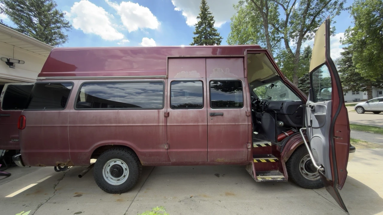 1998 Dodge Ram 2nd Gen - Image 3 of 17