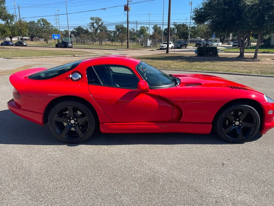 1998 Dodge Viper GTS 2nd Gen - Image 13 of 19
