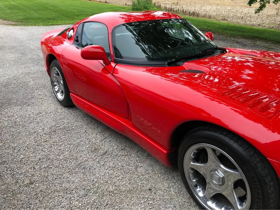 1998 Dodge Viper GTS 2nd Gen - Image 2 of 4